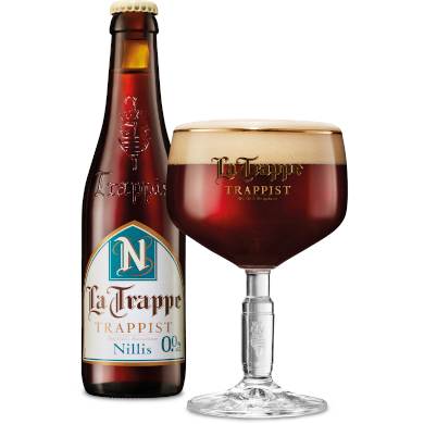 Uitgeschonken La Trappe Nillis in bijhorend kelkglas