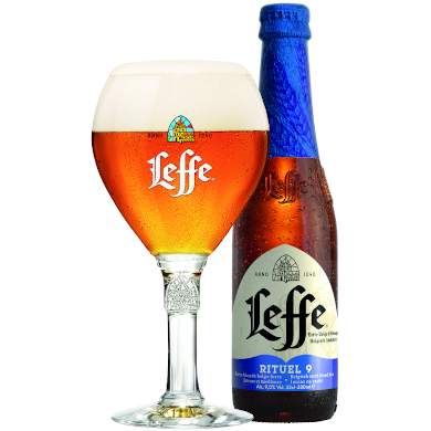 Uitgeschonken Leffe Rituel 9° in bijhorend kelkglas