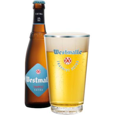 Uitgeschonken Westmalle Extra in bijhorend glas