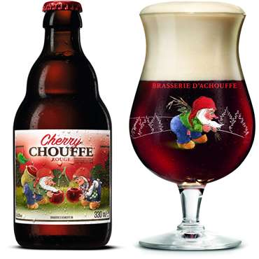 Uitgeschonken Cherry Chouffe in glas van Brasserie d'Achouffe