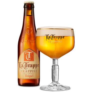 Uitgeschonken La Trappe Tripel in bijhorend kelkglas