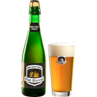 Uitgeschonken Oude Geuze Oud Beersel in bijhorend glas