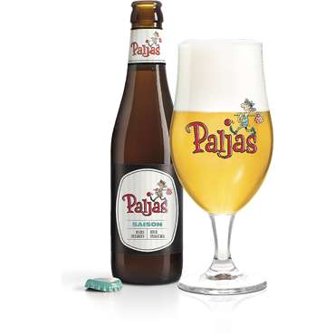 Paljas Saison biertje uitgeschonken met schuimkraag in Paljas-glas