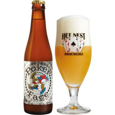 Uitgeschonken witbier PokerFace in bijhorend bierglas
