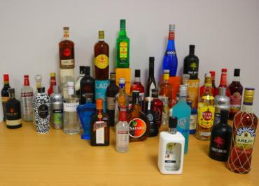Voorbeeld van voorraadoverschotten van sterke dranken