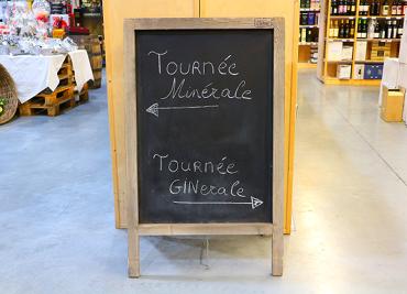 Tournée Minérale of Tournée GINerale?