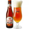 Uitgeschonken Pêche Mel Bush in bijhorend glas