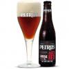 Uitgeschonken Petrus Aged Red in bijhorend glas