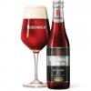 Uitgeschonken Rodenbach Grand Cru in bijhorend glas