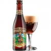 Flesje Stoute Bie uitgeschonken in glas